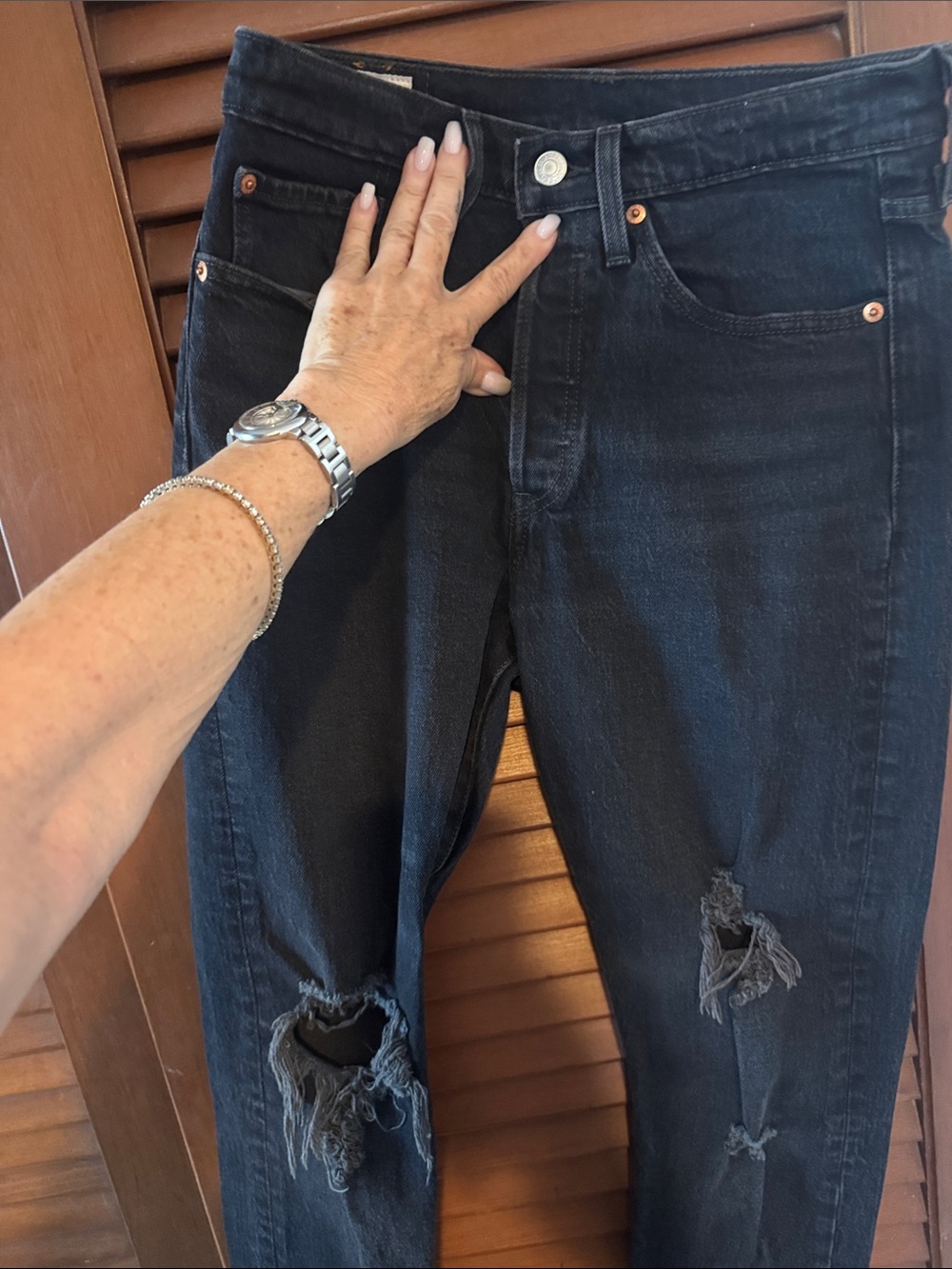 Levi's Black Skinny Ripped Knee Jeans
